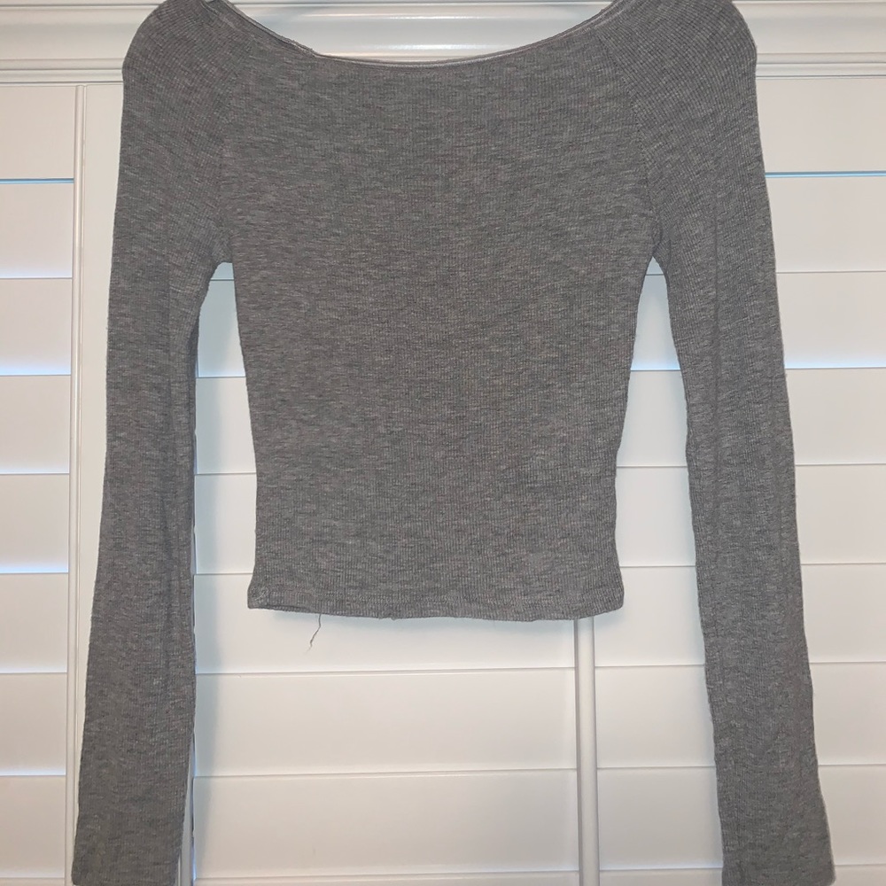 Long sleeve, one-size, ribbed crop